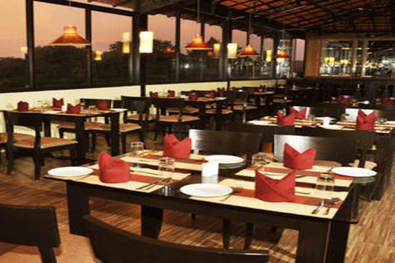 Sukhmantra Resort & Spa Candolim Eksteriør bilde
