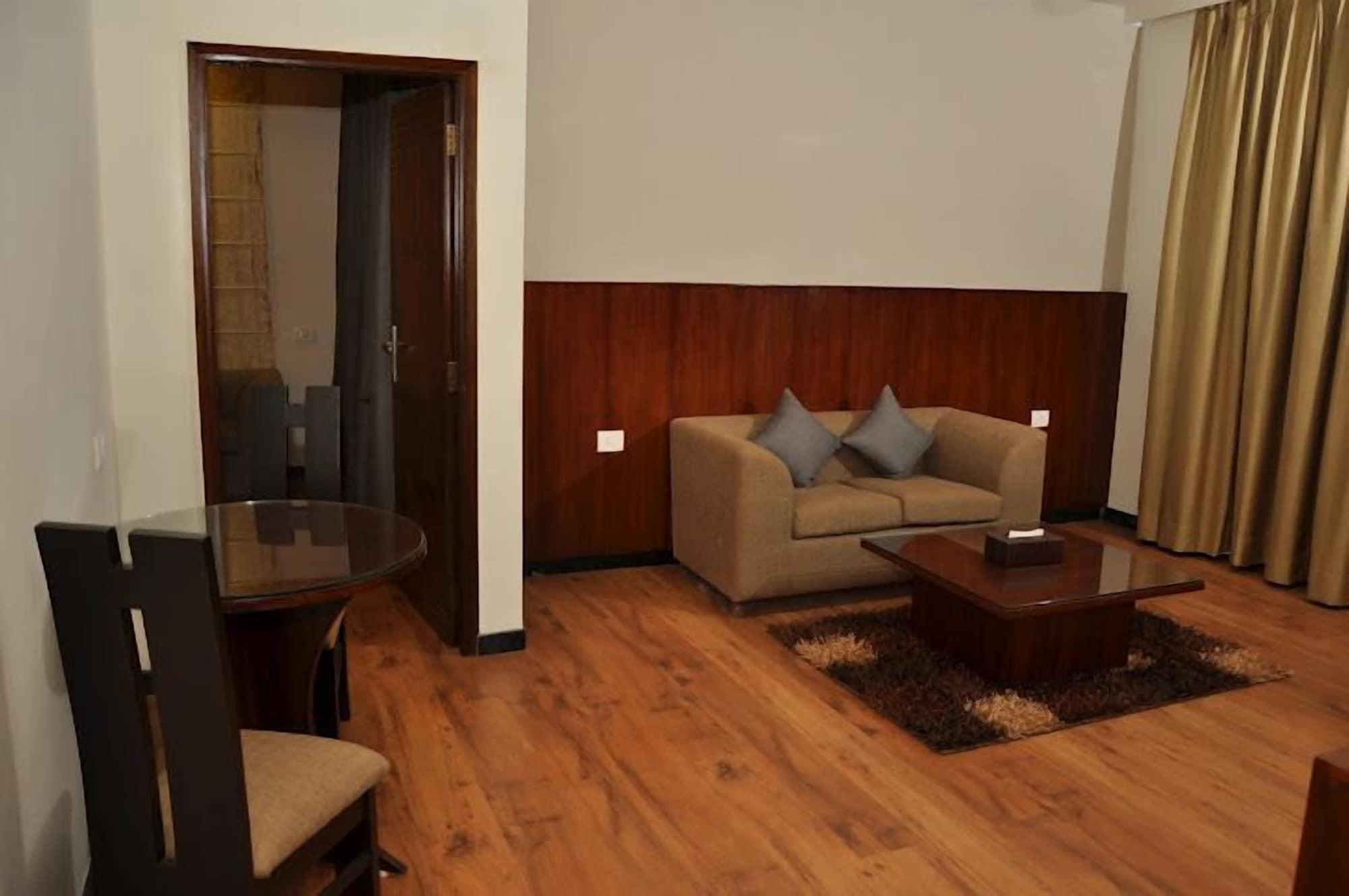 Sukhmantra Resort & Spa Candolim Eksteriør bilde